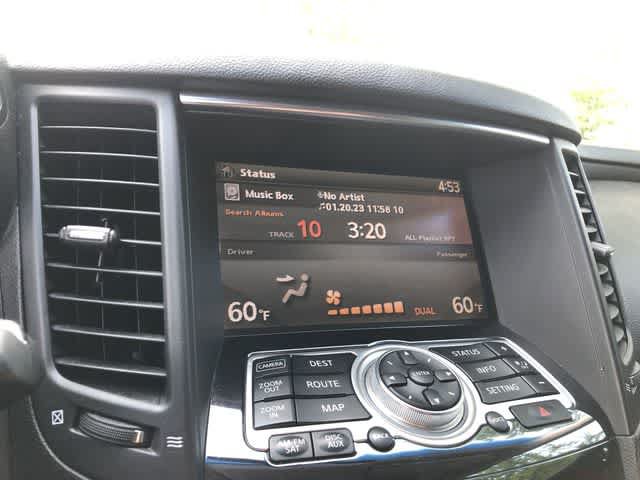 Used 2009 INFINITI FX35 AWD w/ Navigation Pkg image 26