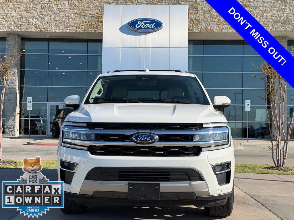 Used 2023 Ford Expedition Limited RWD image 2