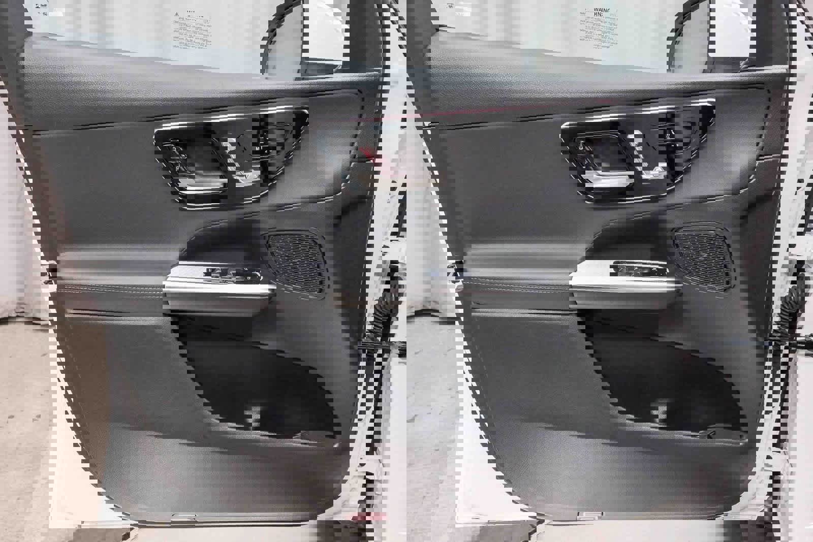 Certified 2025 Mercedes-Benz GLC 300 image 20