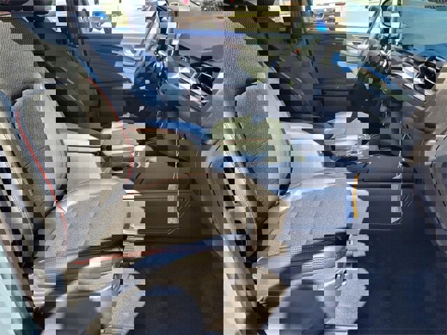 New 2025 Ford Escape ST-Line w/ Equipment Group 301A image 17