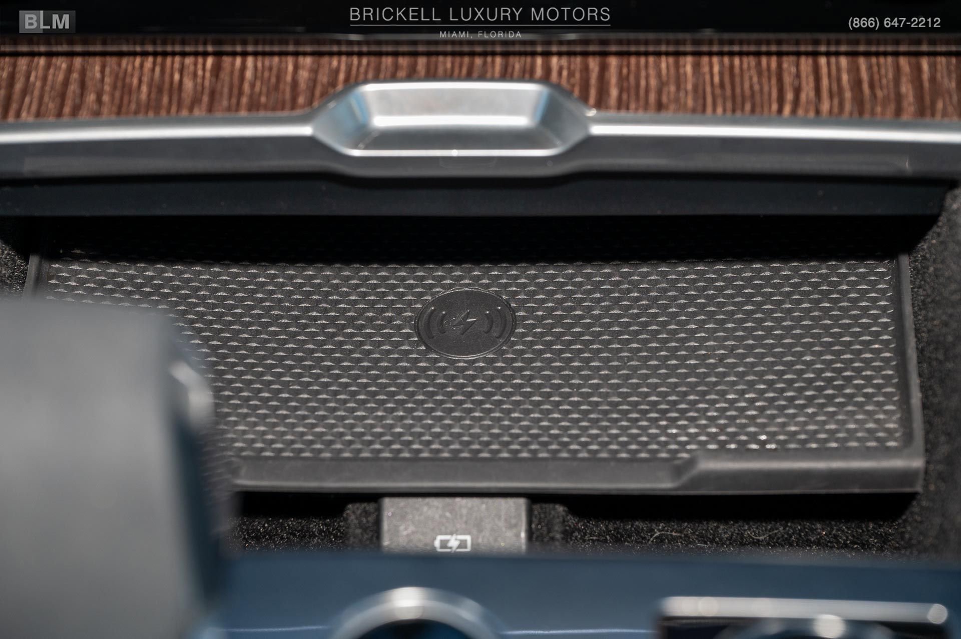 Used 2023 Land Rover Range Rover SE image 30