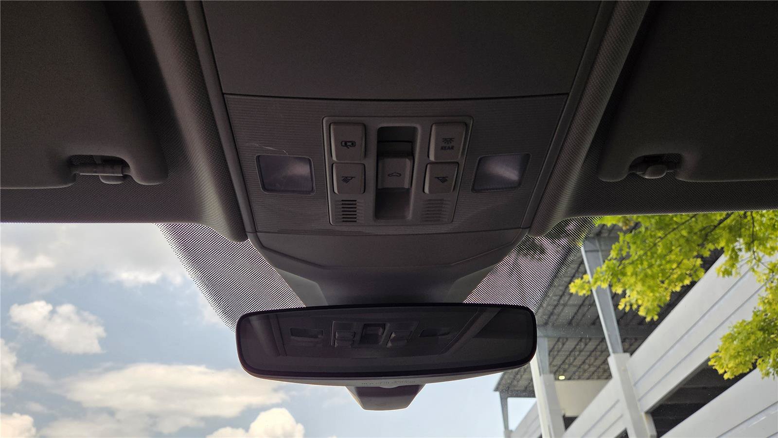 Certified 2022 Volkswagen Jetta SEL FWD image 21