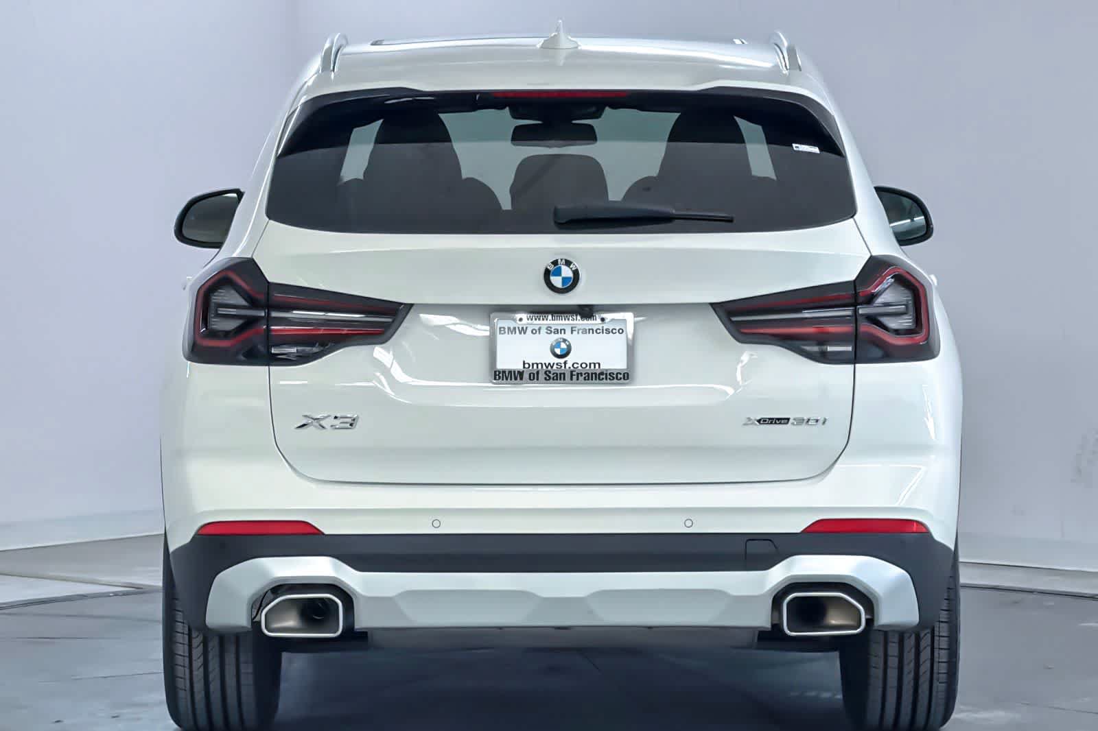 Used 2023 BMW X3 xDrive30i w/ Convenience Package AWD/4WD image 7