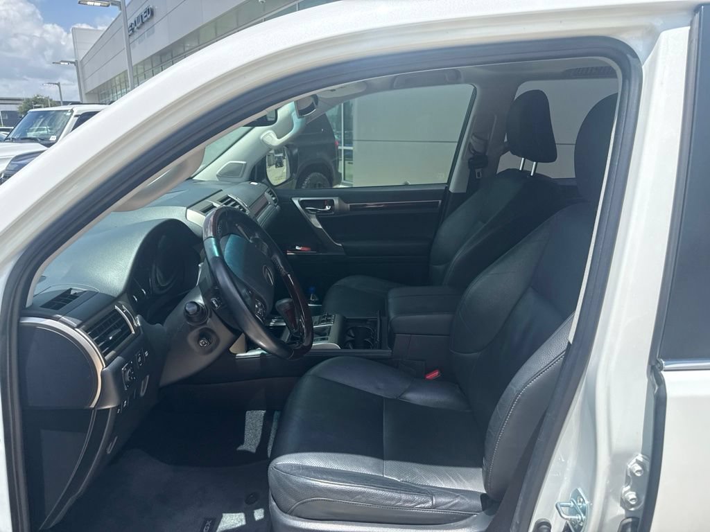 Used 2019 Lexus GX 460 Premium AWD/4WD image 3