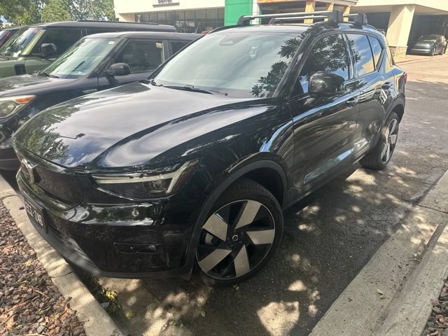 Used 2023 Volvo XC40 Recharge Ultimate w/ Protection Package Premier AWD/4WD image 1