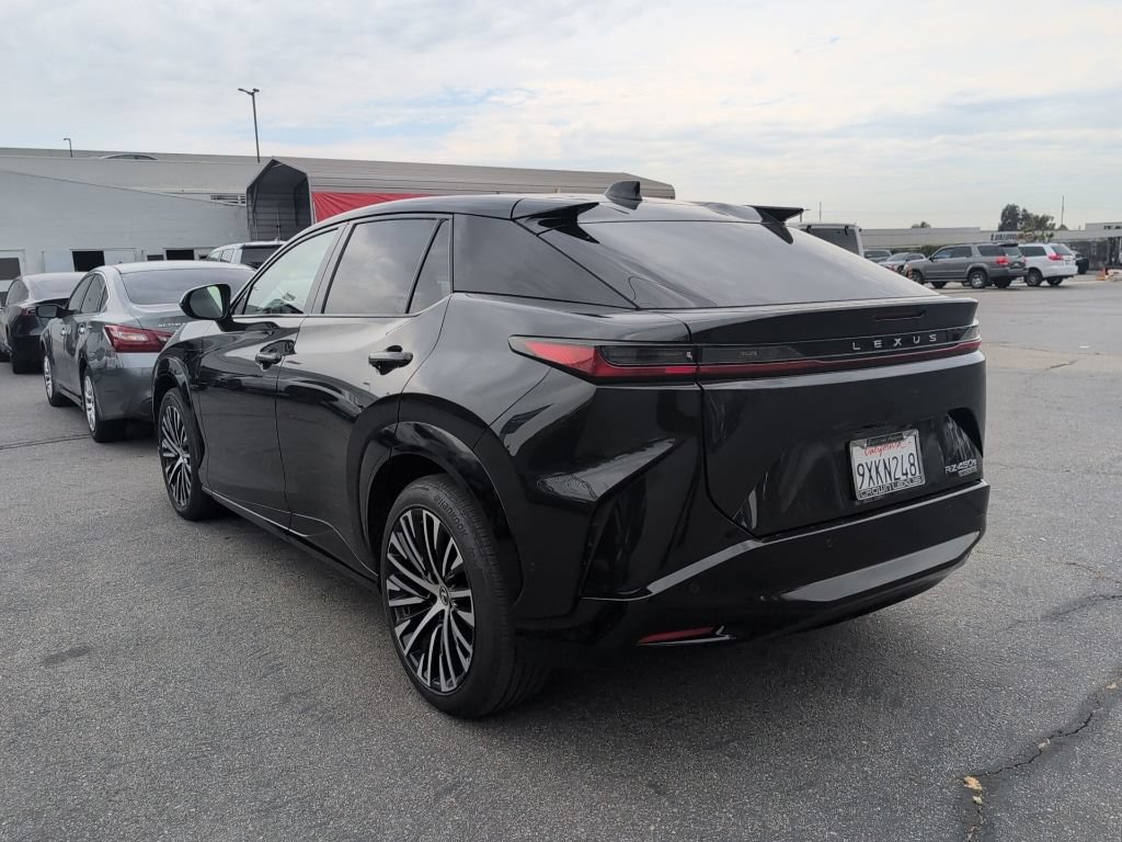 Used 2023 Lexus RZ 450e Premium w/ Cold Area Package AWD/4WD image 7