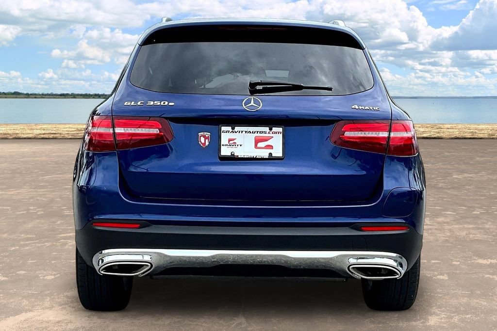 Used 2018 Mercedes-Benz GLC 350e 4MATIC image 5