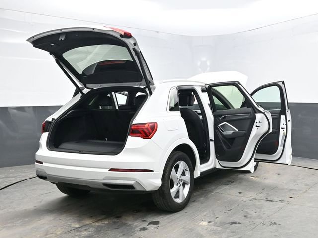 Used 2020 Audi Q3 2.0T Premium image 48