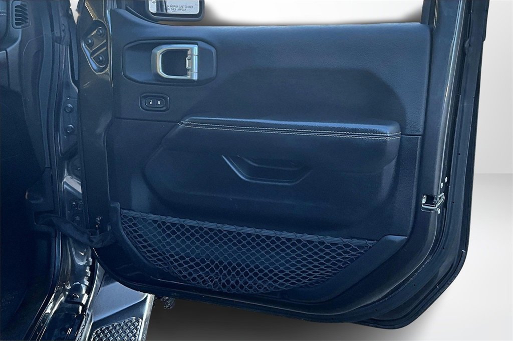 Used 2020 Jeep Gladiator Overland w/ LED Lighting Group image 25