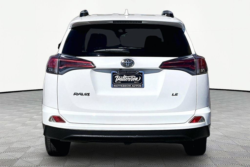 Used 2016 Toyota RAV4 LE FWD image 5
