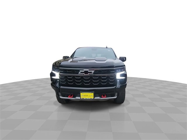 Used 2024 Chevrolet Silverado 1500 ZR2 w/ Technology Package image 3
