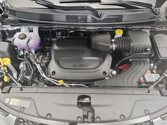 New 2026 Chrysler Pacifica Limited image 19