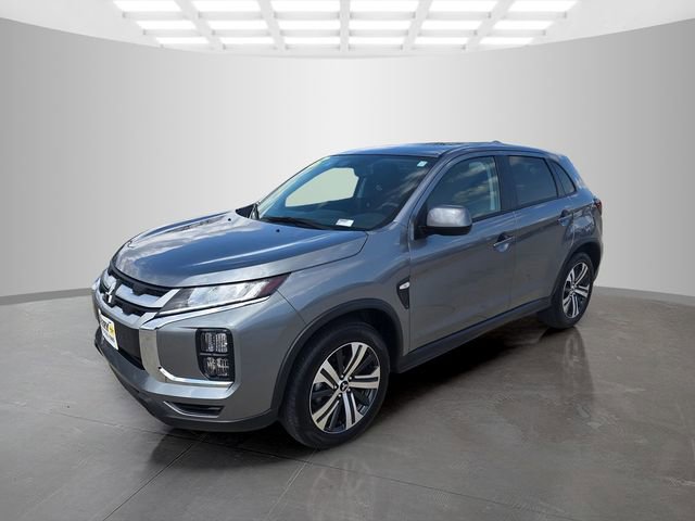 Used 2025 Mitsubishi Outlander Sport ES image 4