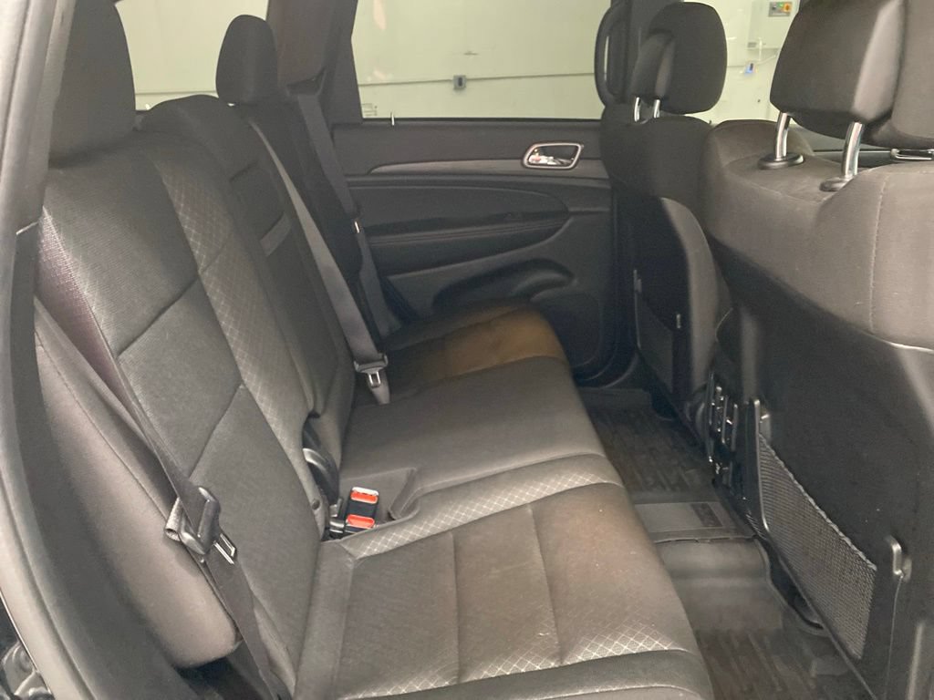 Used 2021 Jeep Grand Cherokee Freedom Edition AWD/4WD image 31