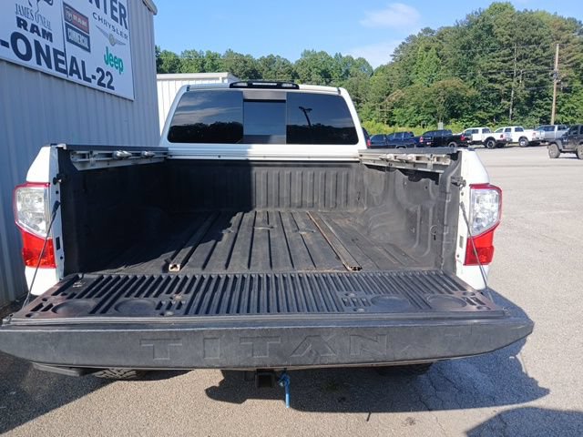 Used 2017 Nissan Titan Platinum Reserve AWD/4WD image 6