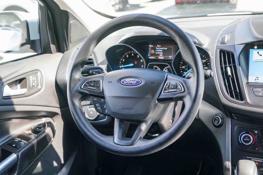 Used 2019 Ford Escape SE FWD image 14