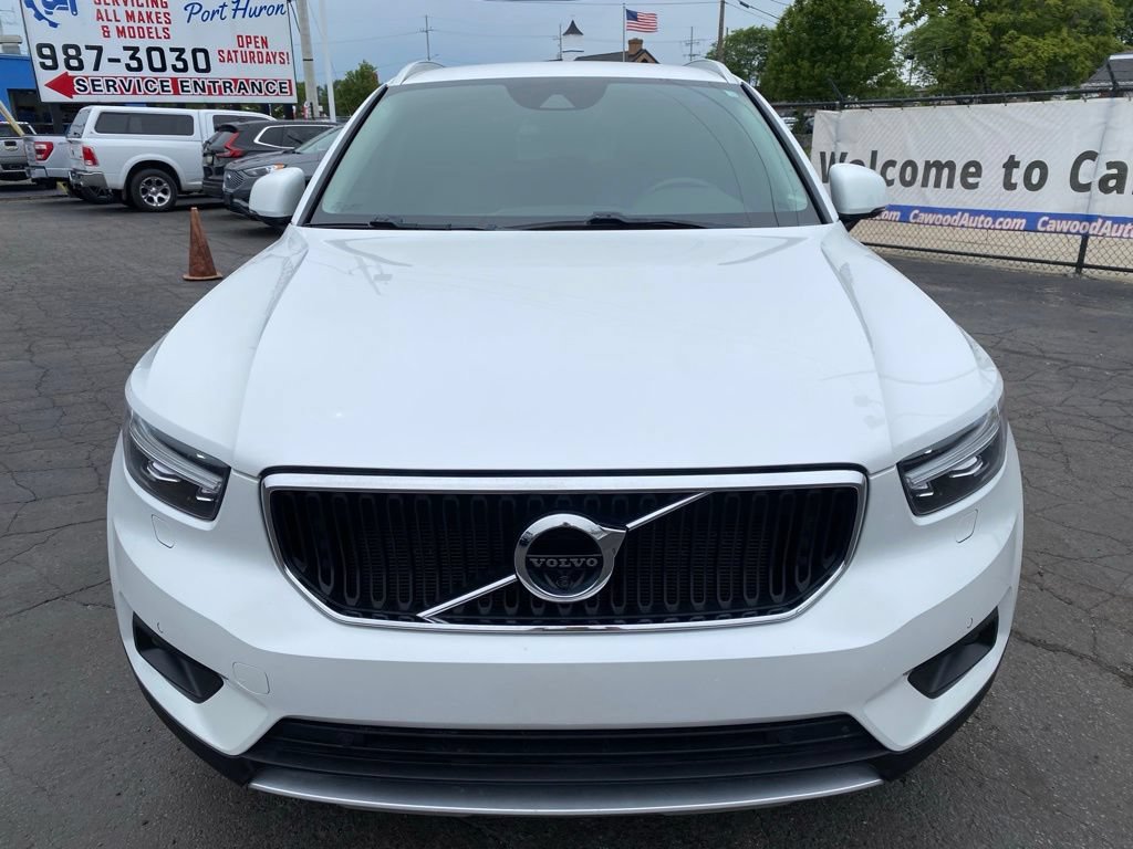 Used 2022 Volvo XC40 T5 Momentum AWD/4WD image 8
