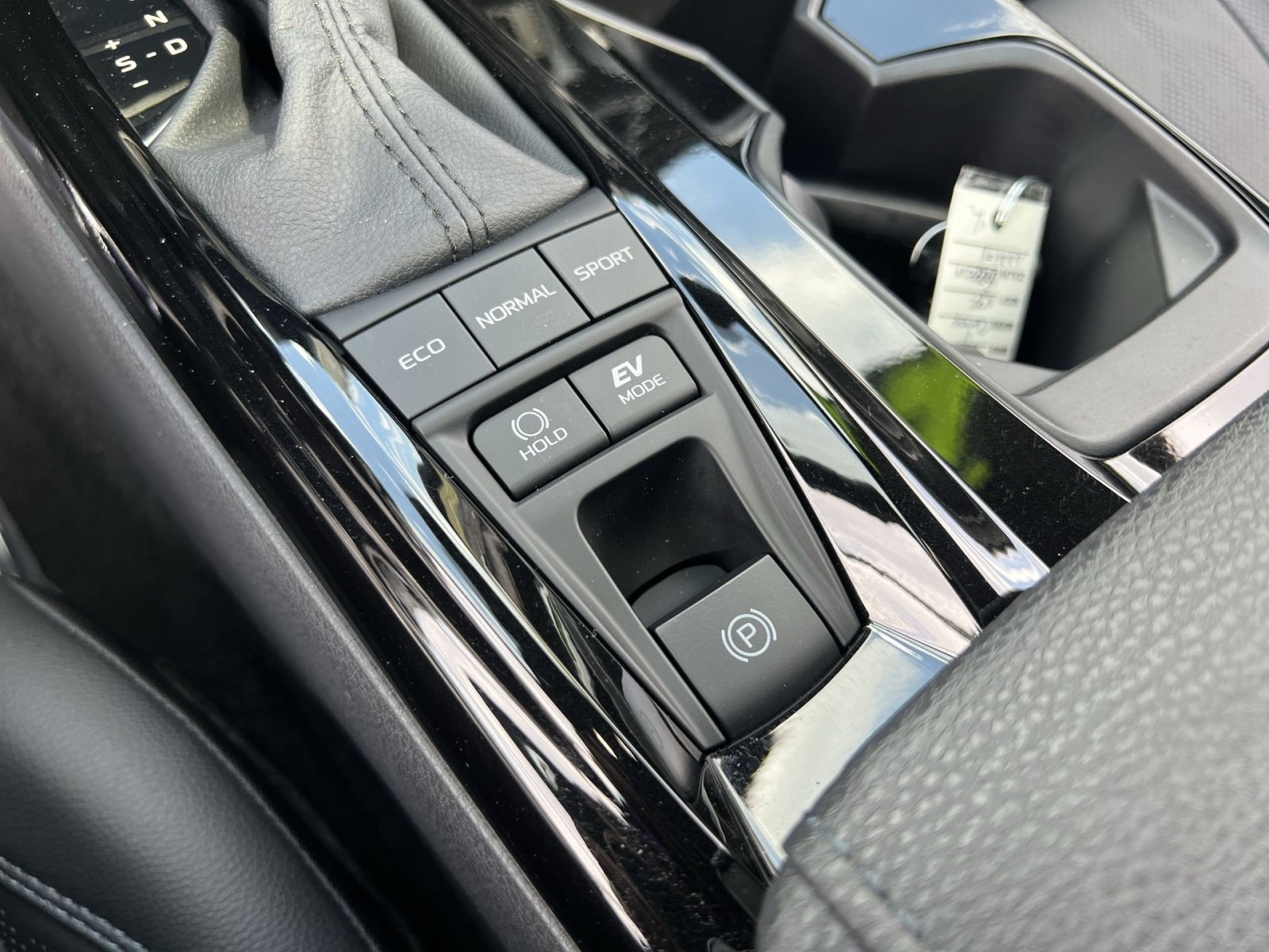 Used 2026 Toyota Camry XSE w/ Premium Plus Package FWD image 33