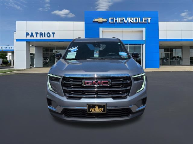 Used 2025 GMC Acadia Elevation AWD/4WD image 5