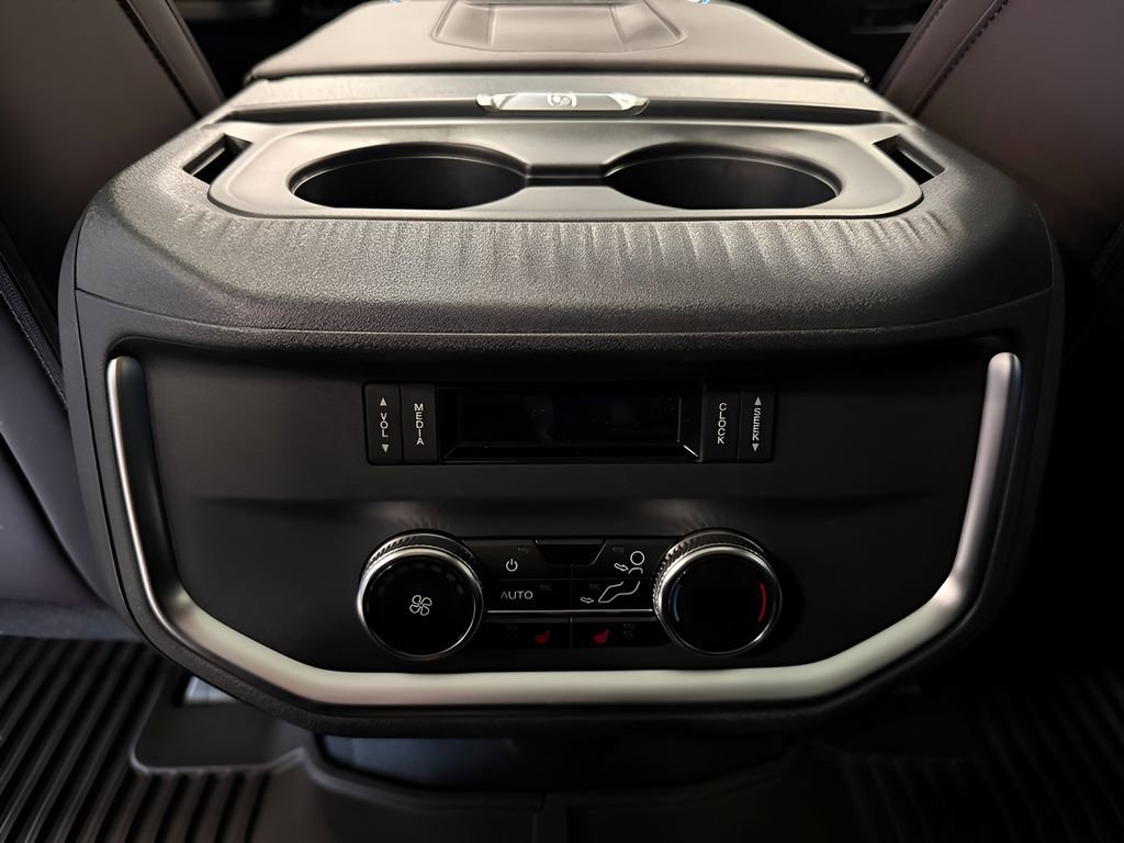 New 2026 Ford Expedition Max Platinum w/ Platinum Ultimate Package image 19