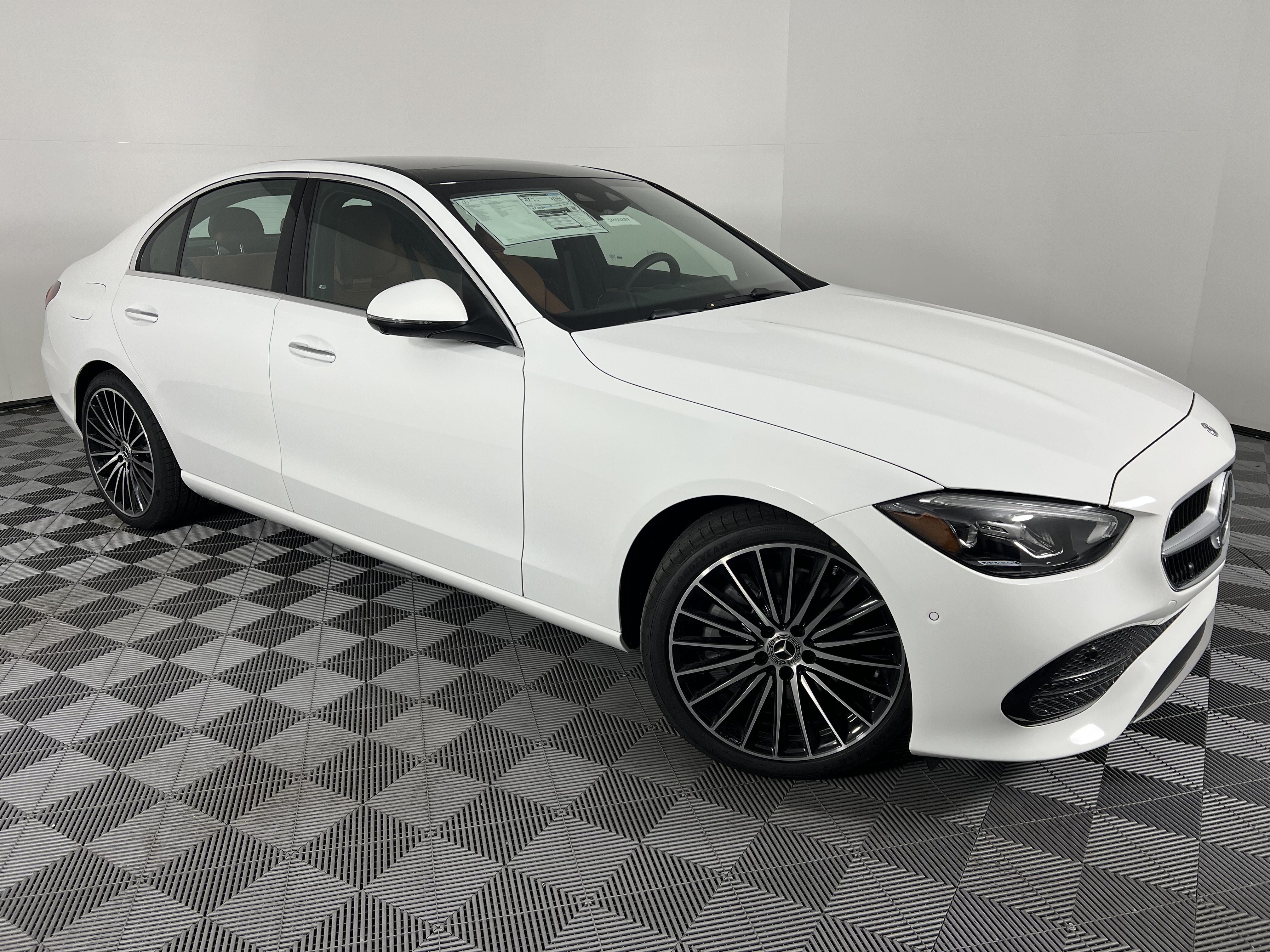 Used 2026 Mercedes-Benz C 300 4MATIC Sedan image 2
