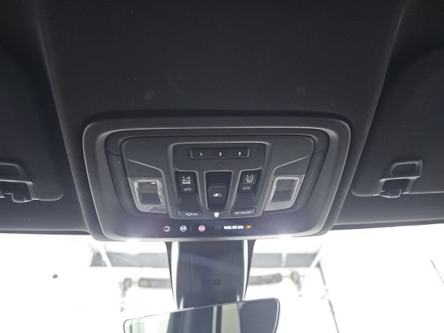 Used 2021 Chevrolet Silverado 3500 High Country w/ Technology Package image 29