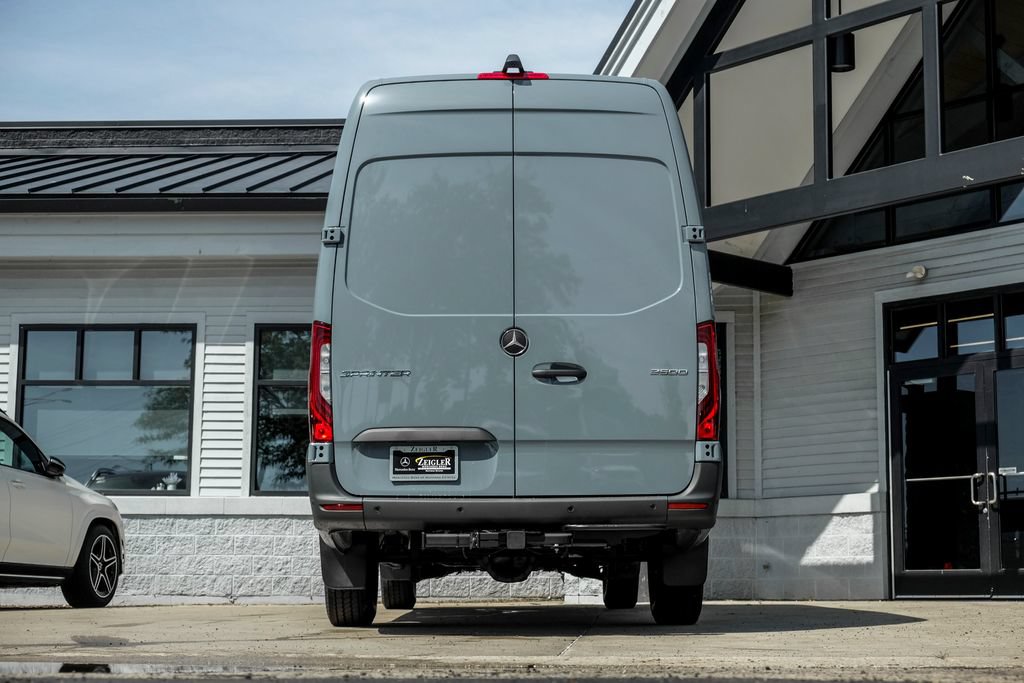 New 2026 Mercedes-Benz Sprinter 2500 image 8