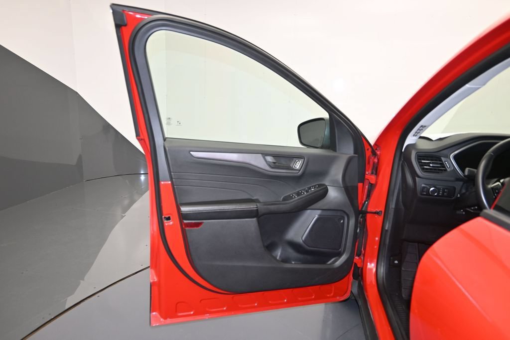 Used 2024 Ford Escape Active AWD/4WD image 10