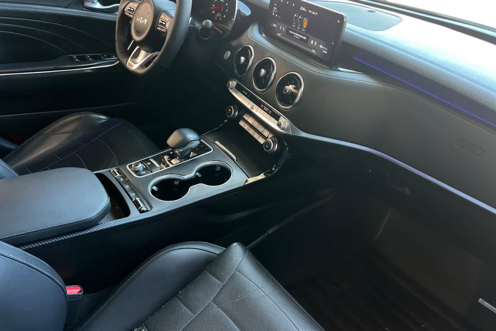 Used 2022 Kia Stinger GT2 w/ Scorpion Package RWD image 17