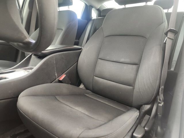 Used 2021 Chevrolet Malibu LS FWD image 12
