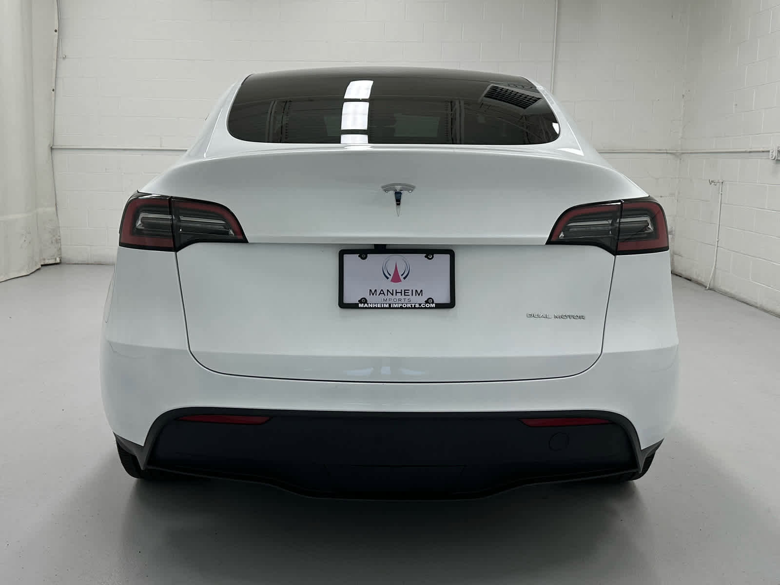 Used 2023 Tesla Model Y Long Range image 7