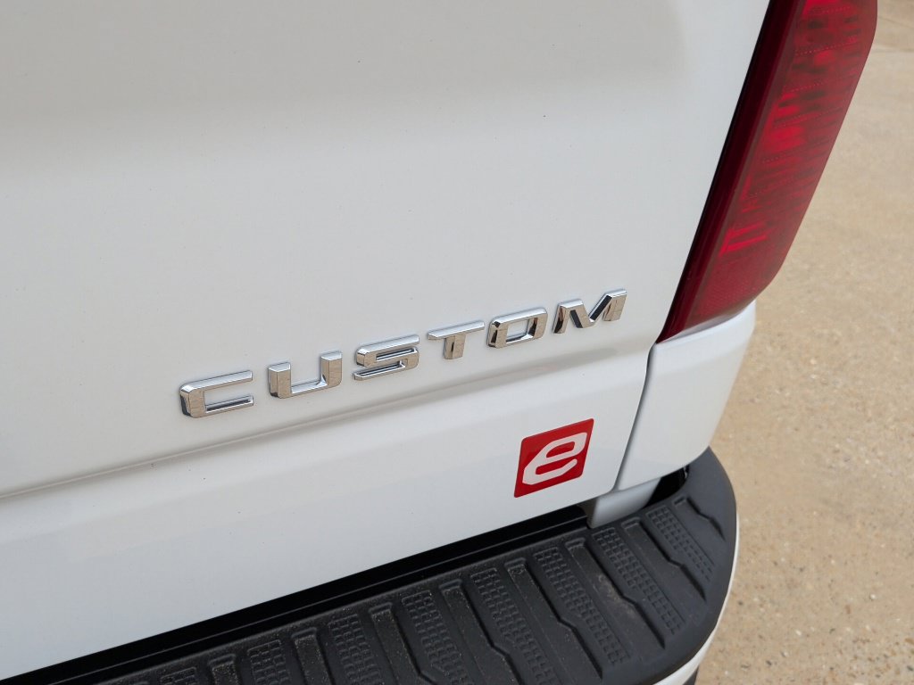 New 2026 Chevrolet Silverado 1500 Custom RWD image 37
