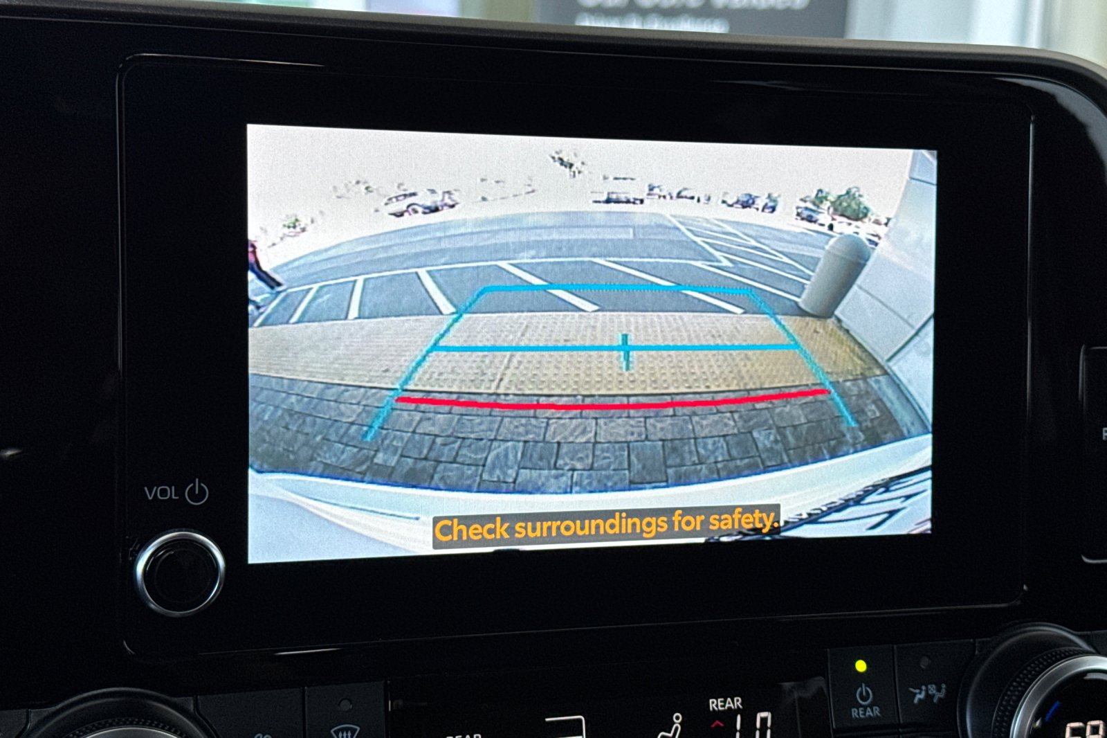 Used 2026 Toyota Highlander XLE AWD/4WD image 25