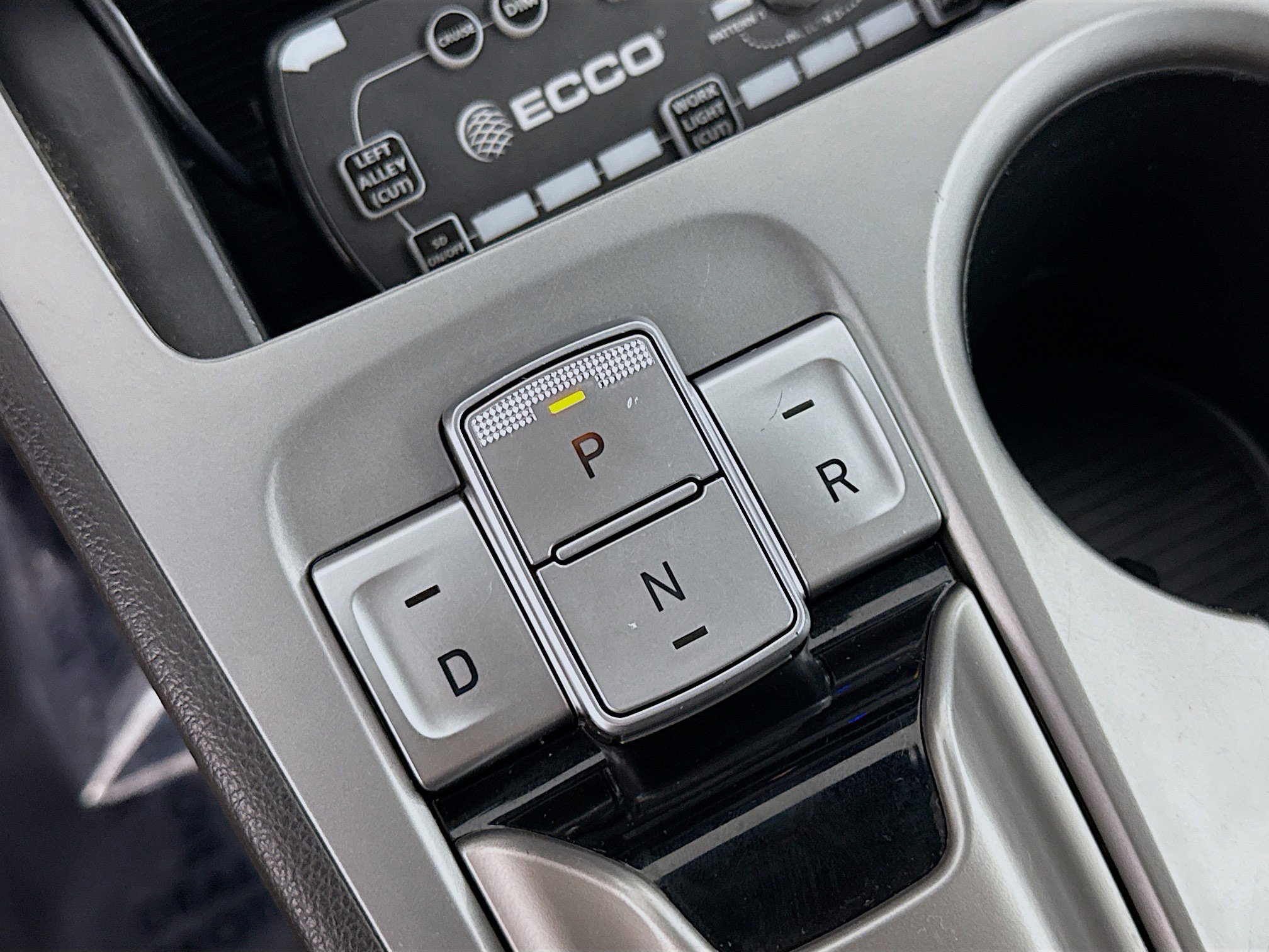 Used 2023 Hyundai Kona SE w/ Cargo Package image 20