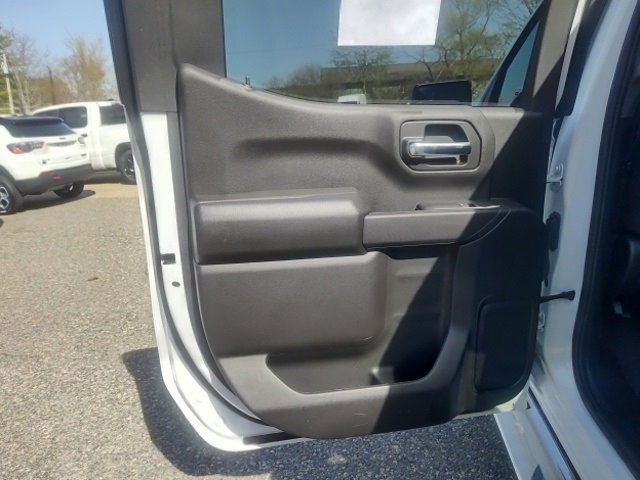 Used 2024 Chevrolet Silverado 1500 Custom image 18