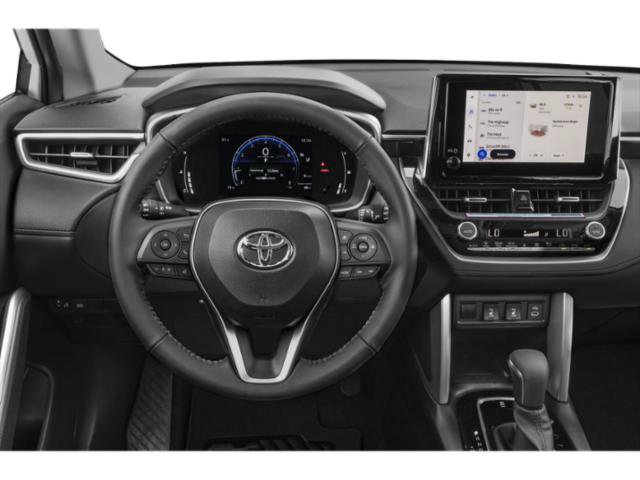 Used 2025 Toyota Corolla Cross XLE AWD/4WD image 7