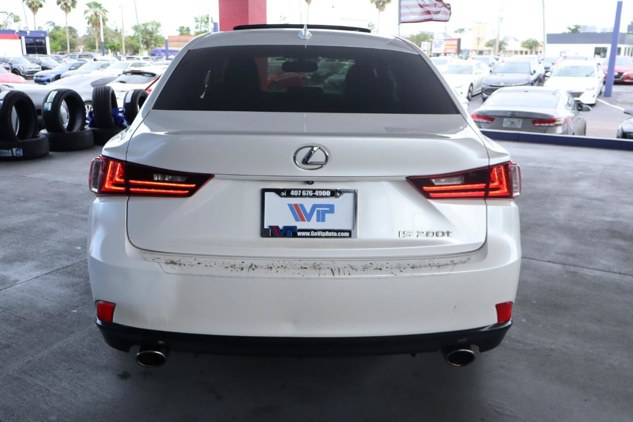 Used 2016 Lexus IS 200t RWD image 8