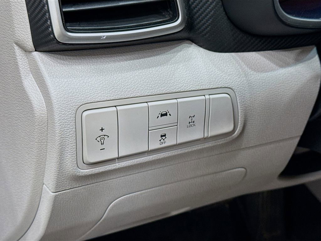 Used 2019 Hyundai Tucson SE image 18