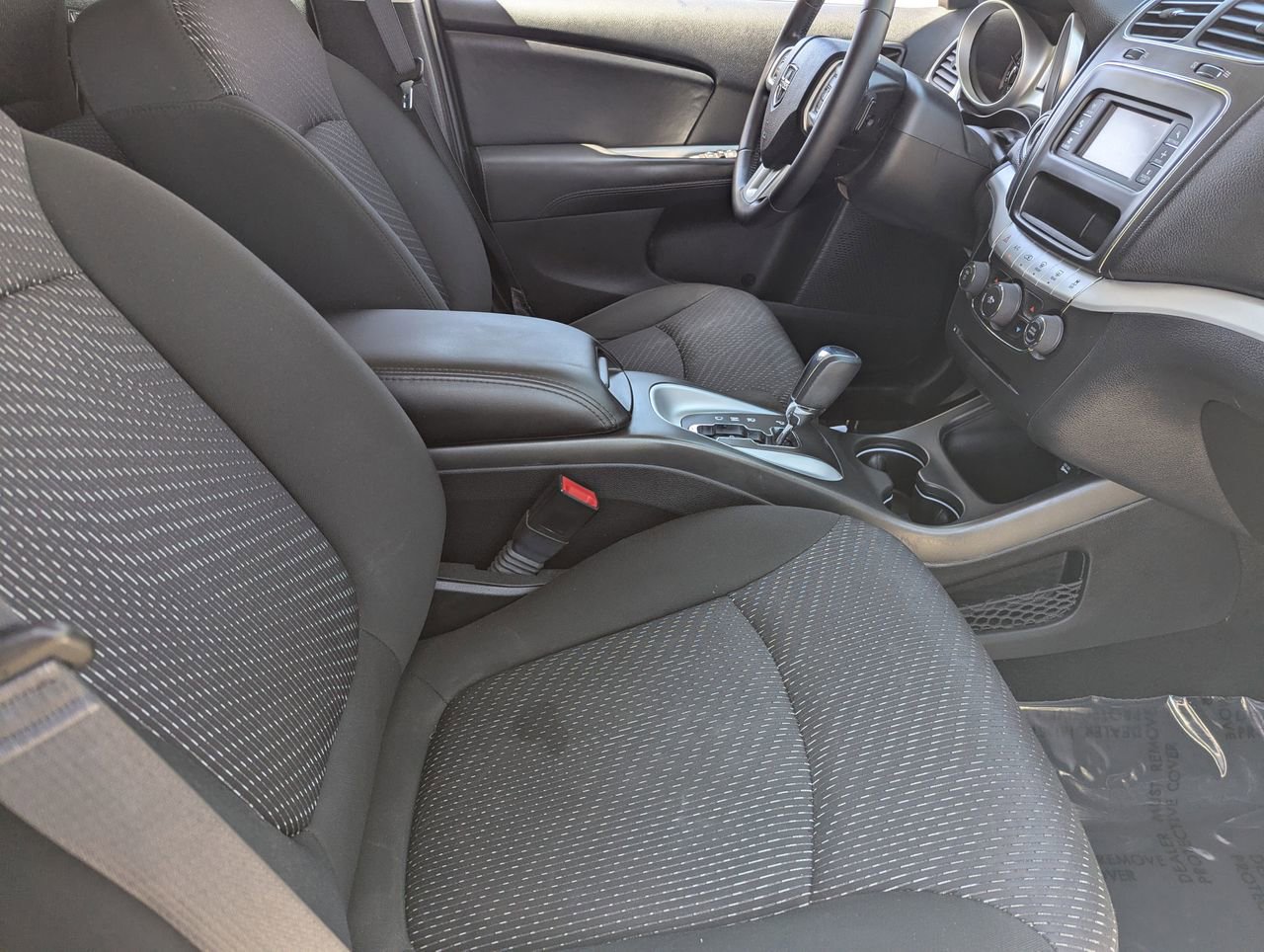 Used 2020 Dodge Journey SE w/ SE Popular Equipment Group image 9