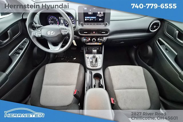 Used 2023 Hyundai Kona SE w/ Cargo Package image 13