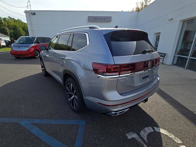 New 2026 Volkswagen Atlas SEL Premium R-Line image 2