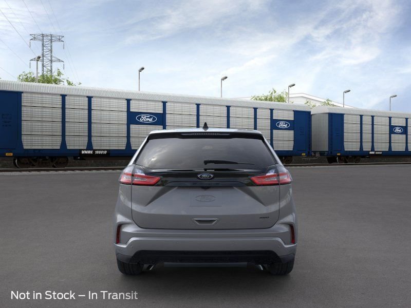 New 2024 Ford Edge SE w/ Black Appearance Package image 6