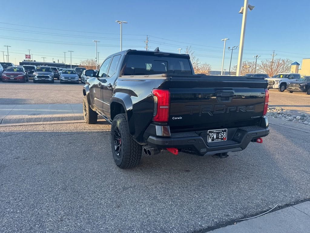 Used 2025 Toyota Tacoma TRD Pro AWD/4WD image 17