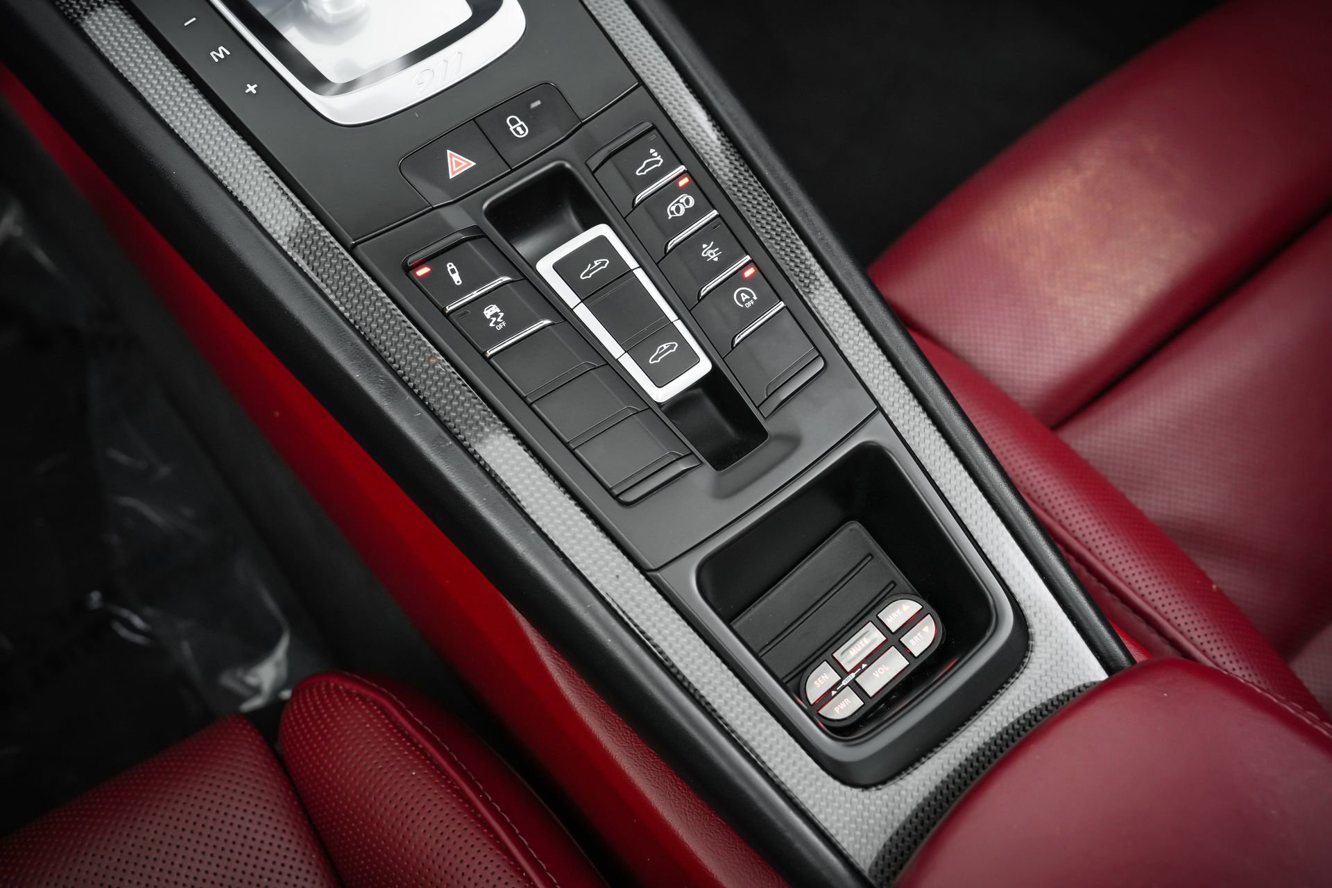 Used 2018 Porsche 911 Targa 4 GTS image 34