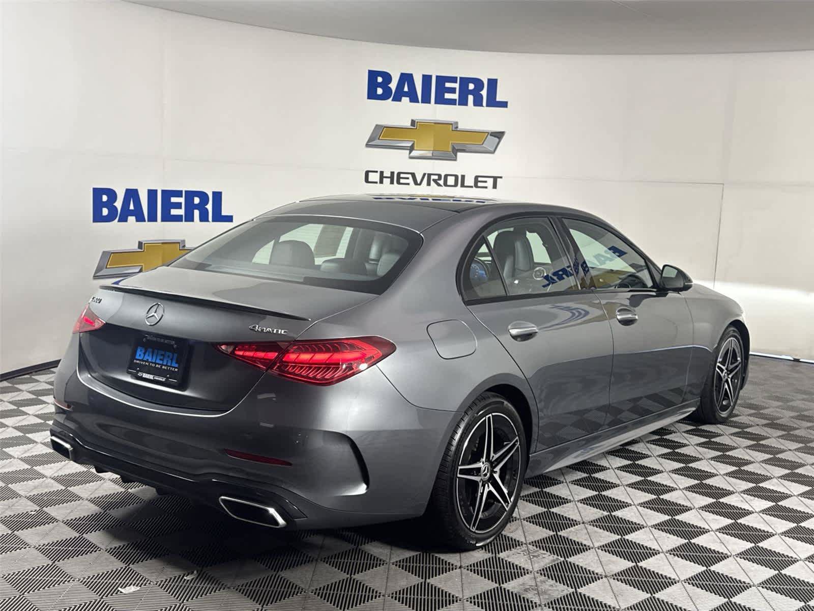 Used 2023 Mercedes-Benz C 300 4MATIC Sedan image 5