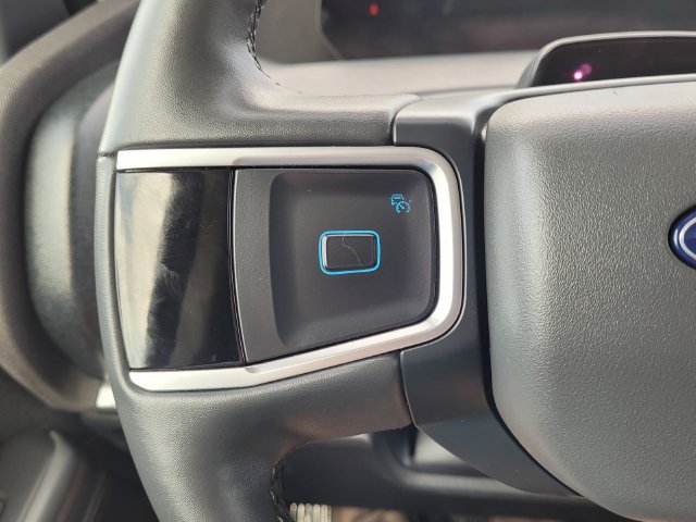 Used 2025 Ford Expedition Active RWD image 31