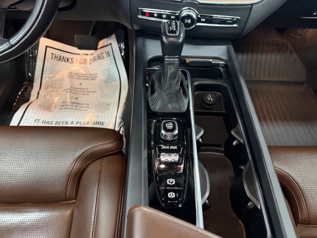 Used 2019 Volvo XC60 T6 Inscription w/ Protection Package Premier AWD/4WD image 36