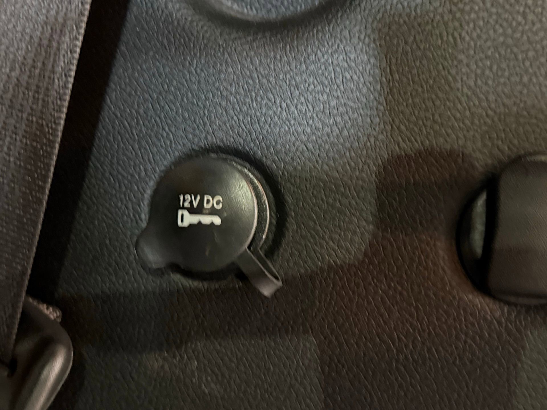 Used 2022 Dodge Durango R/T image 36