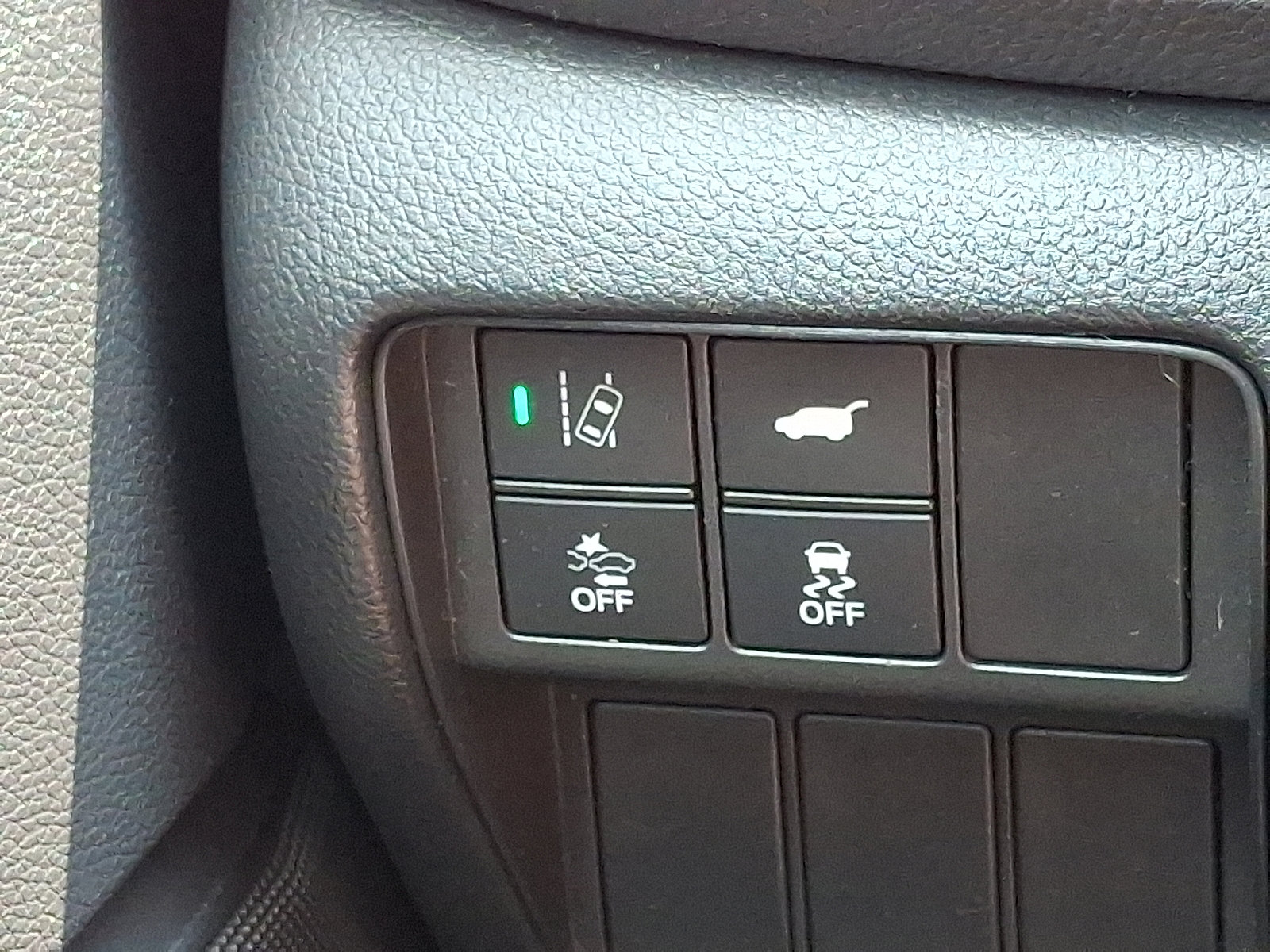 Used 2018 Honda CR-V Touring image 25