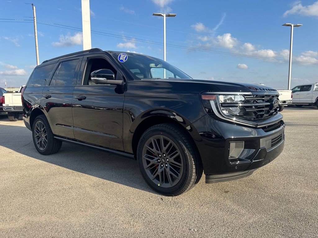New 2025 Ford Expedition Platinum w/ Stealth Performance Package AWD/4WD image 8